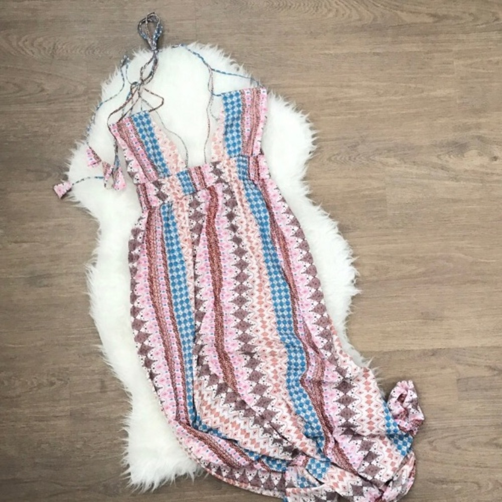 Lulu’s S maxi dress